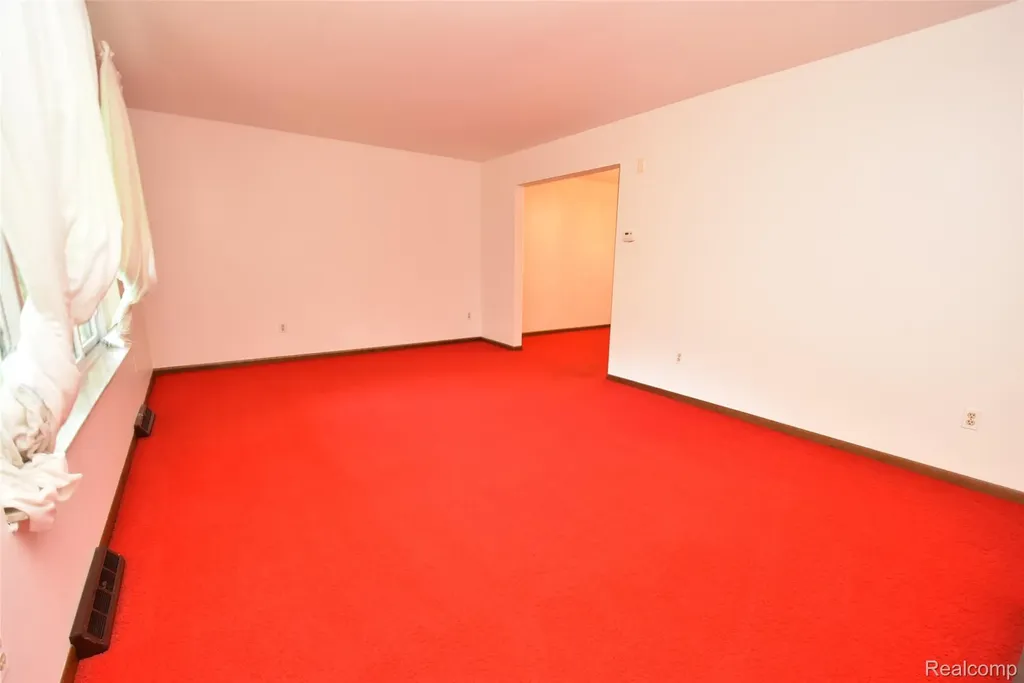 2356 Rochester Road Addison Township MI 48367