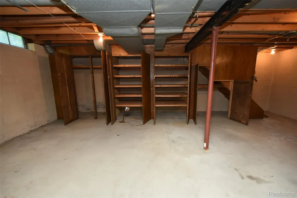 2356 Rochester Road Addison Township MI 48367