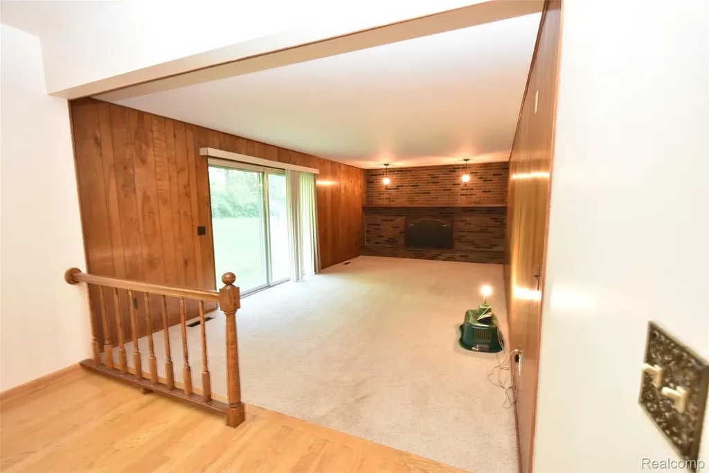 2356 Rochester Road Addison Township MI 48367