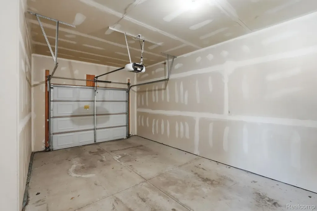 28712 Sheffield Court Chesterfield Township MI 48047
