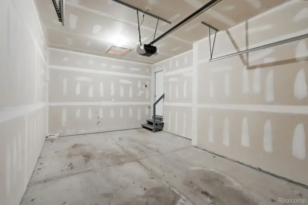 28712 Sheffield Court Chesterfield Township MI 48047