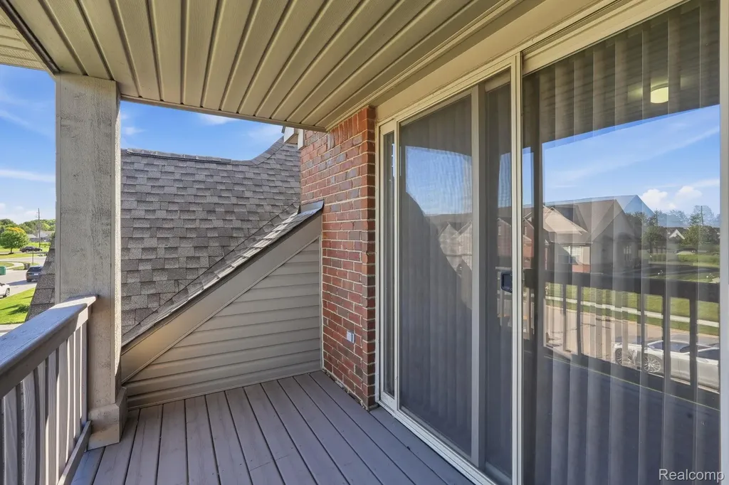 28712 Sheffield Court Chesterfield Township MI 48047