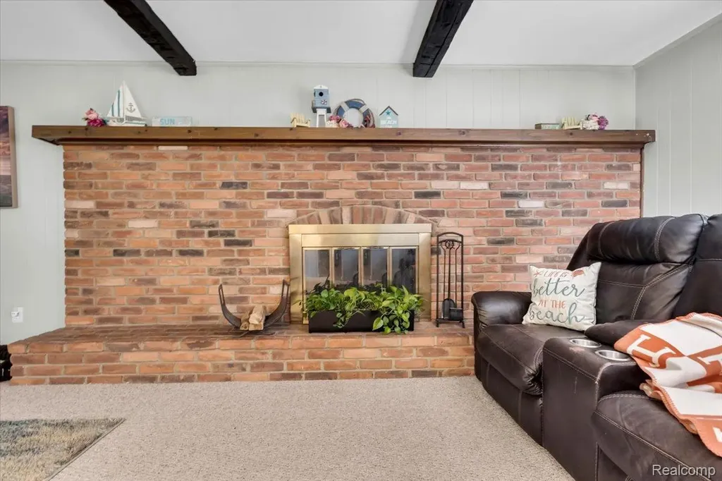 4055 Old Dominion Drive West Bloomfield Charter Township MI 48323