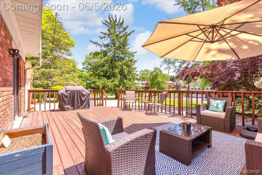 4055 Old Dominion Drive West Bloomfield Charter Township MI 48323