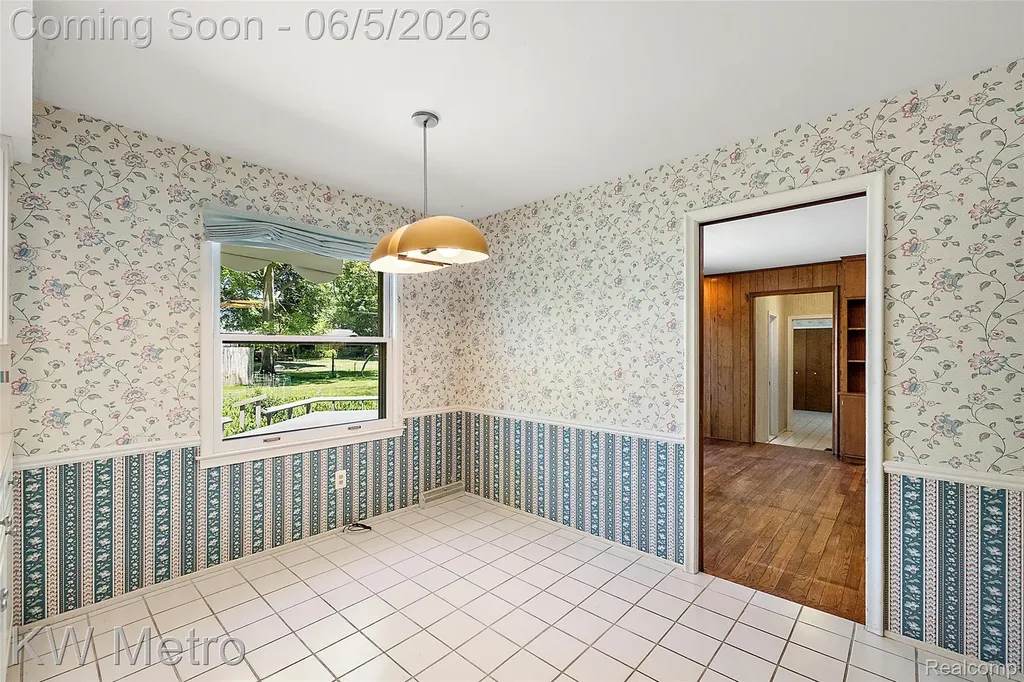 7036 Lindenmere Drive Bloomfield Hills City MI 48301