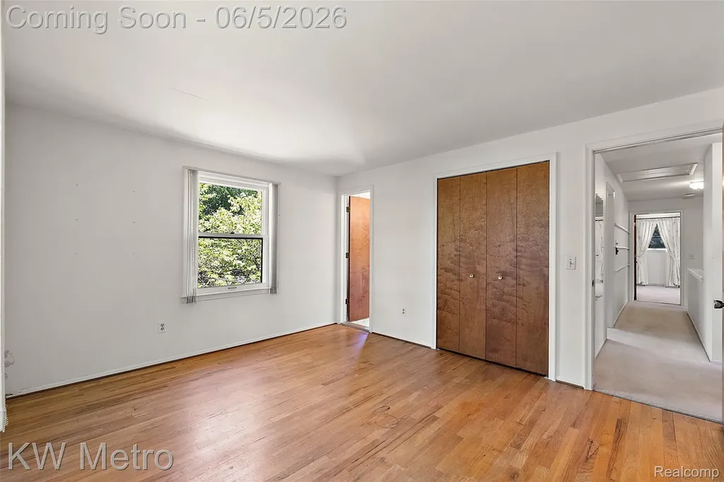7036 Lindenmere Drive Bloomfield Hills City MI 48301