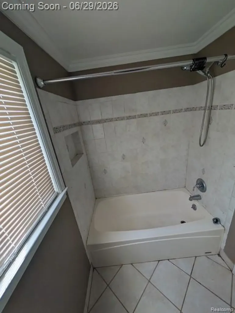 12954 Kinlock Drive Sterling Heights City MI 48312