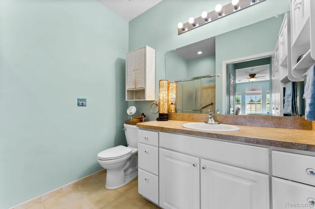 48523 Oak Bridge Drive Canton Charter Township MI 48188