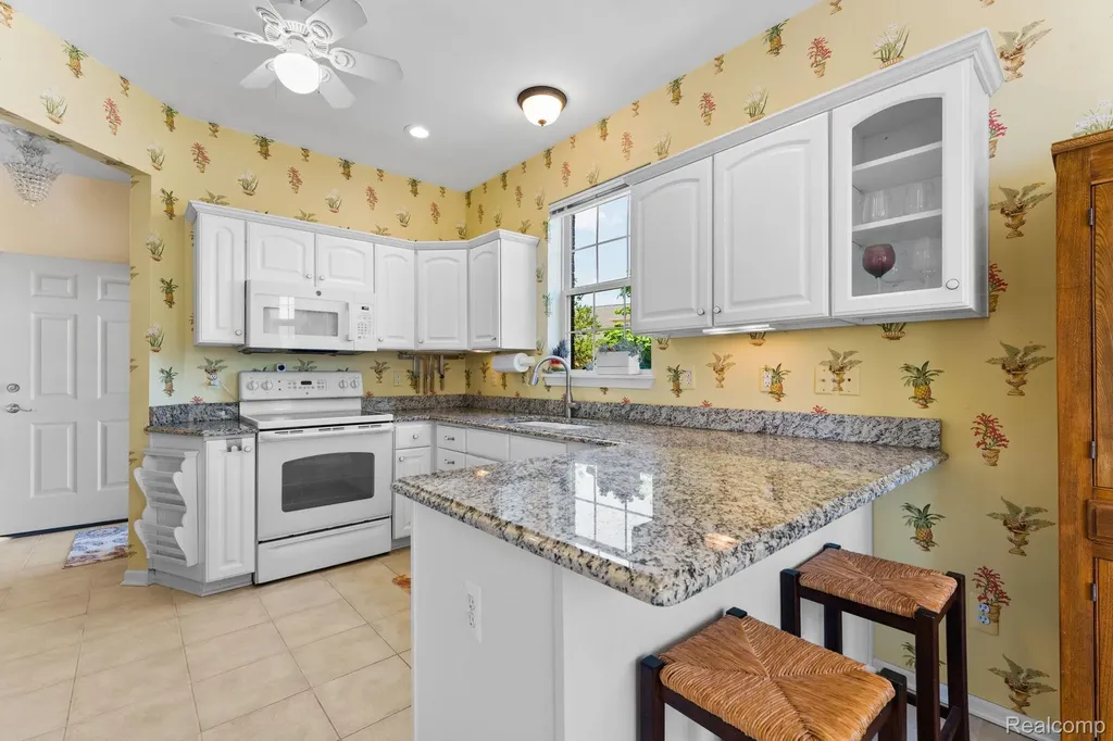 48523 Oak Bridge Drive Canton Charter Township MI 48188