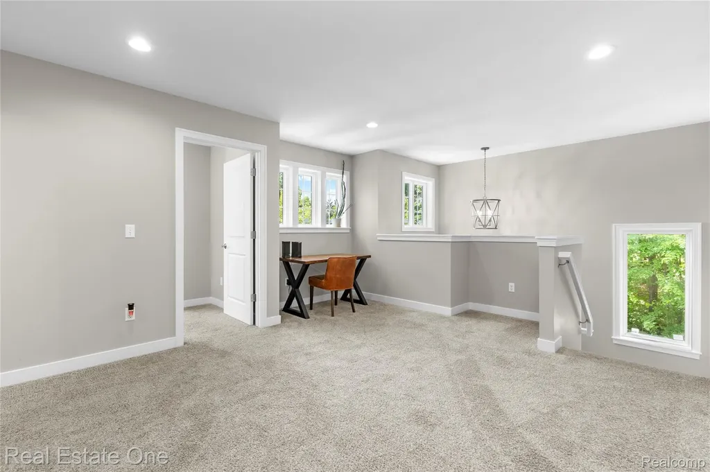3259 Rush Lake Road Hamburg Township MI 48169