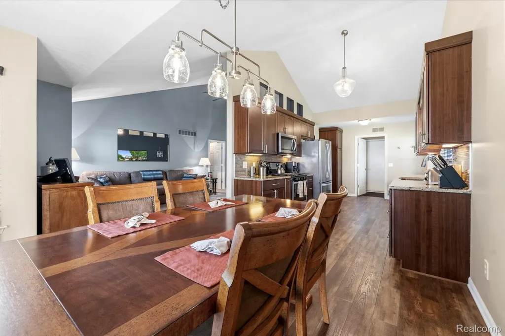 5514 Greenway Drive Trenton City MI 48183