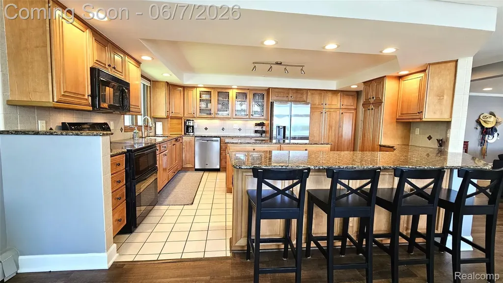 10202 Buhl Hamburg Township MI 48169