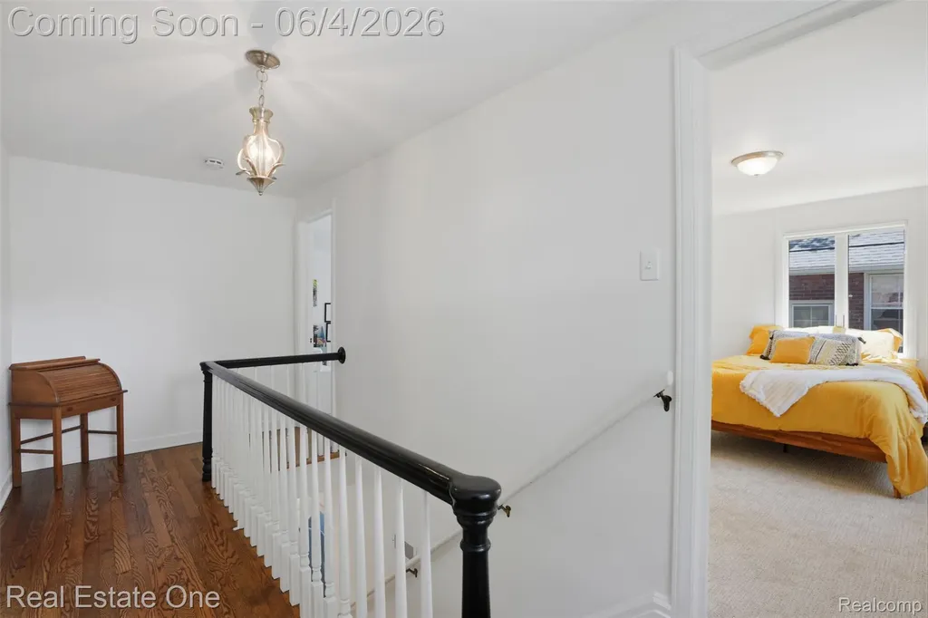 448 Allard Avenue Grosse Pointe Farms City MI 48236