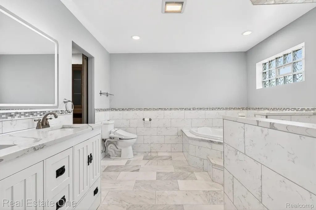 26987 Crawford Road Brownstown Charter Township MI 48174