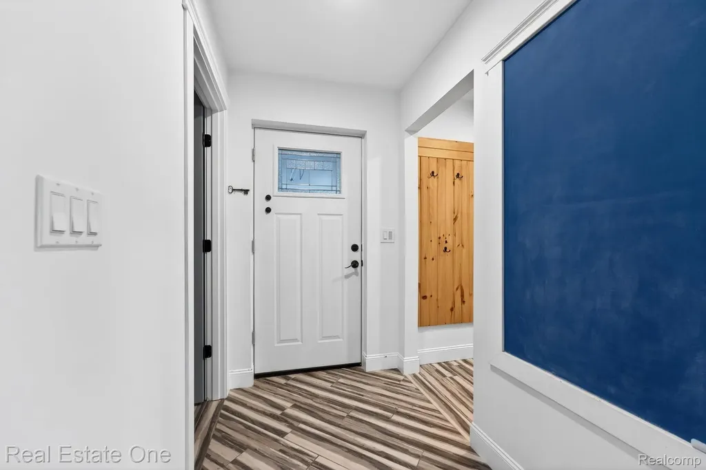 26987 Crawford Road Brownstown Charter Township MI 48174