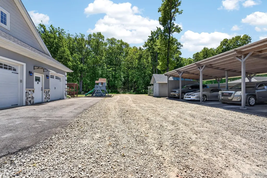 26987 Crawford Road Brownstown Charter Township MI 48174