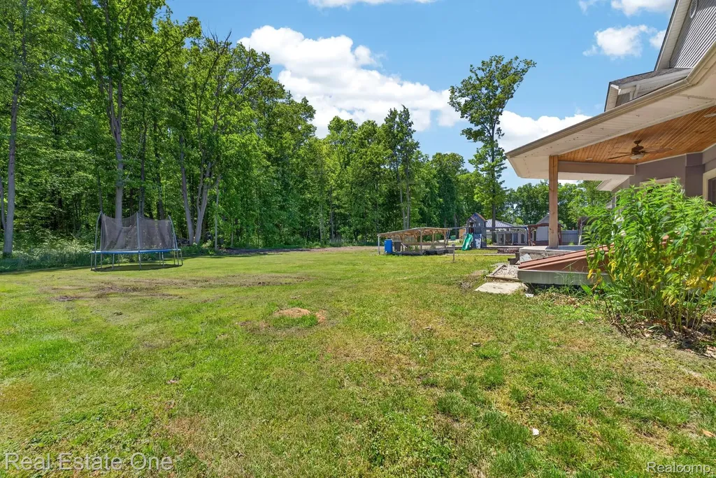 26987 Crawford Road Brownstown Charter Township MI 48174