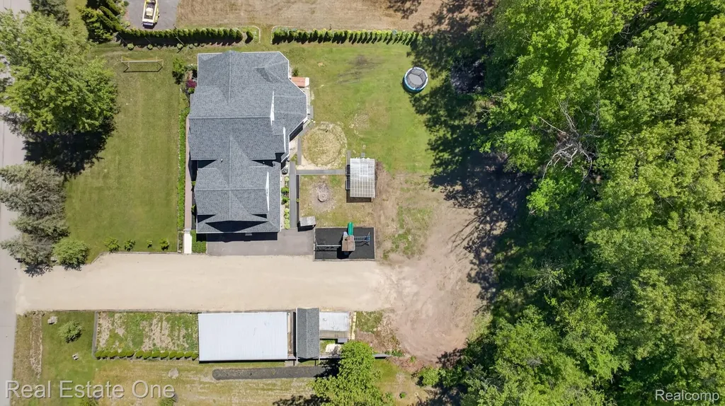 26987 Crawford Road Brownstown Charter Township MI 48174