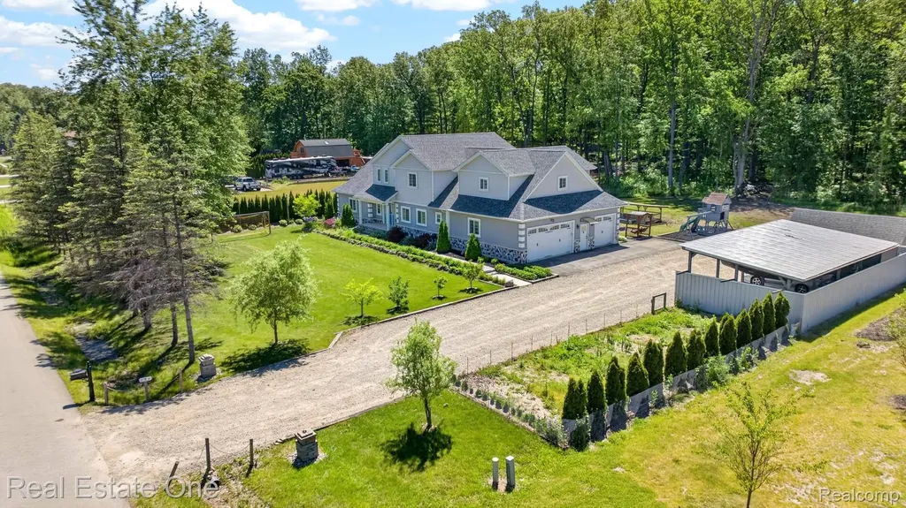 26987 Crawford Road Brownstown Charter Township MI 48174
