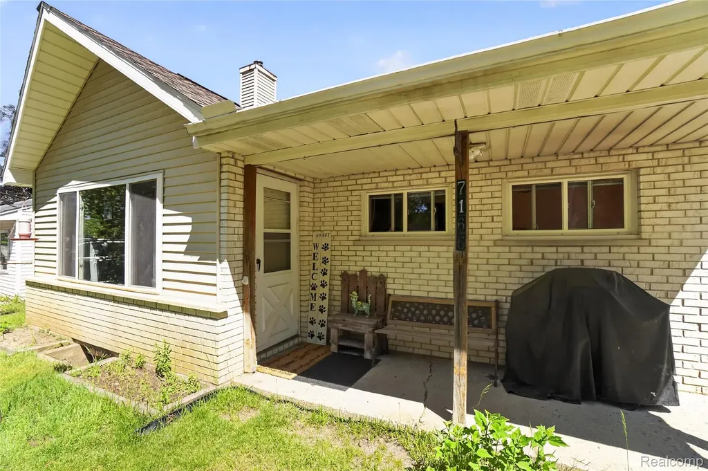 7166 Alpine Drive Argentine Township MI 48451