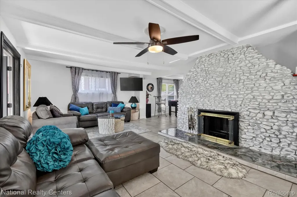 3946 Lakeshore Drive Frenchtown Township MI 48166