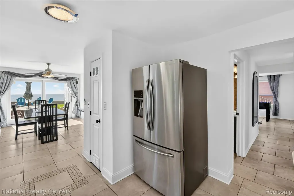 3946 Lakeshore Drive Frenchtown Township MI 48166