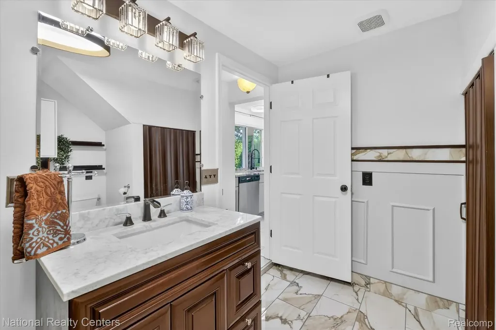 3946 Lakeshore Drive Frenchtown Township MI 48166