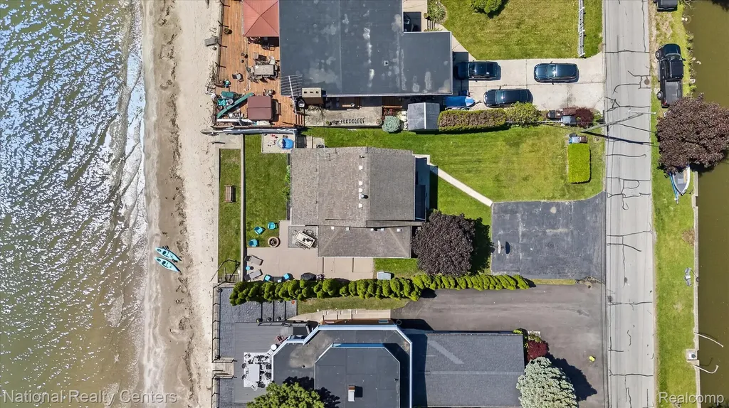 3946 Lakeshore Drive Frenchtown Township MI 48166