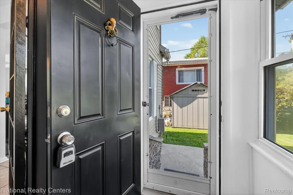 3946 Lakeshore Drive Frenchtown Township MI 48166
