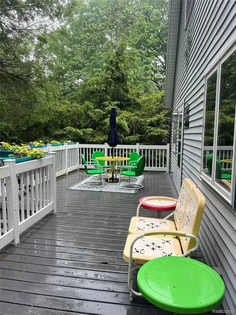9058 W Chippewa Trail Benona Township MI 49455
