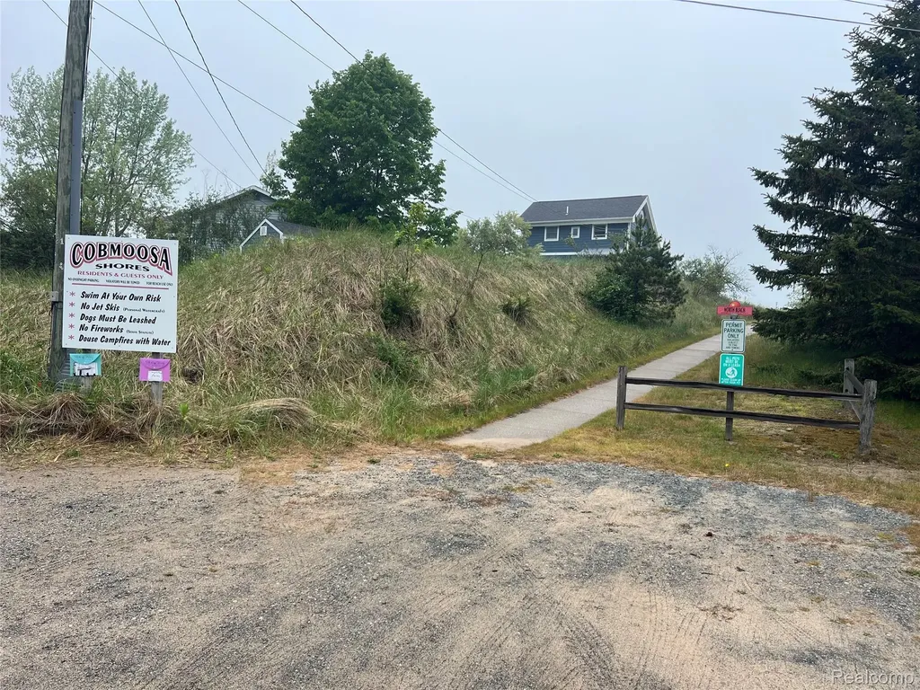 9058 W Chippewa Trail Benona Township MI 49455