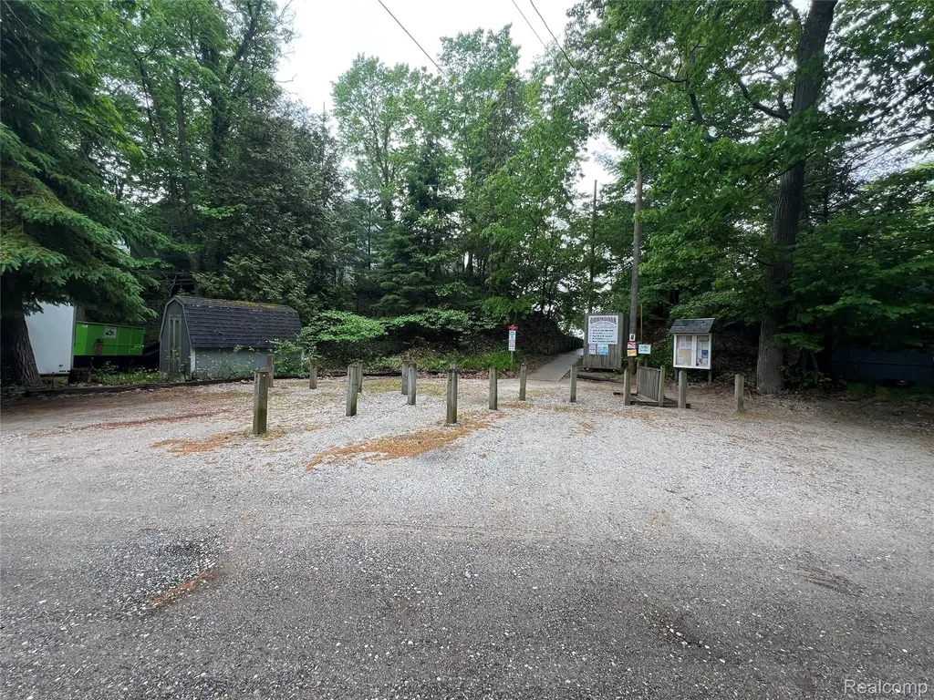 9058 W Chippewa Trail Benona Township MI 49455