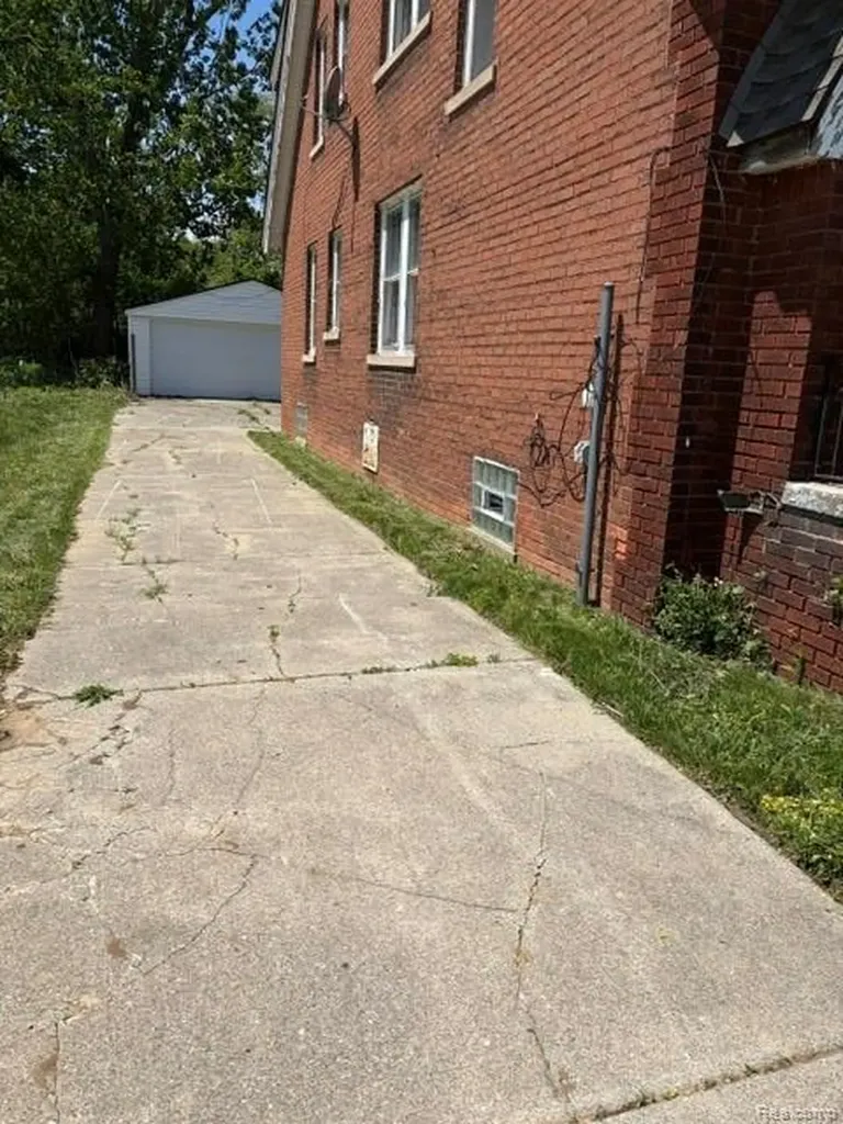 12811 Mansfield Street Detroit City MI 48227