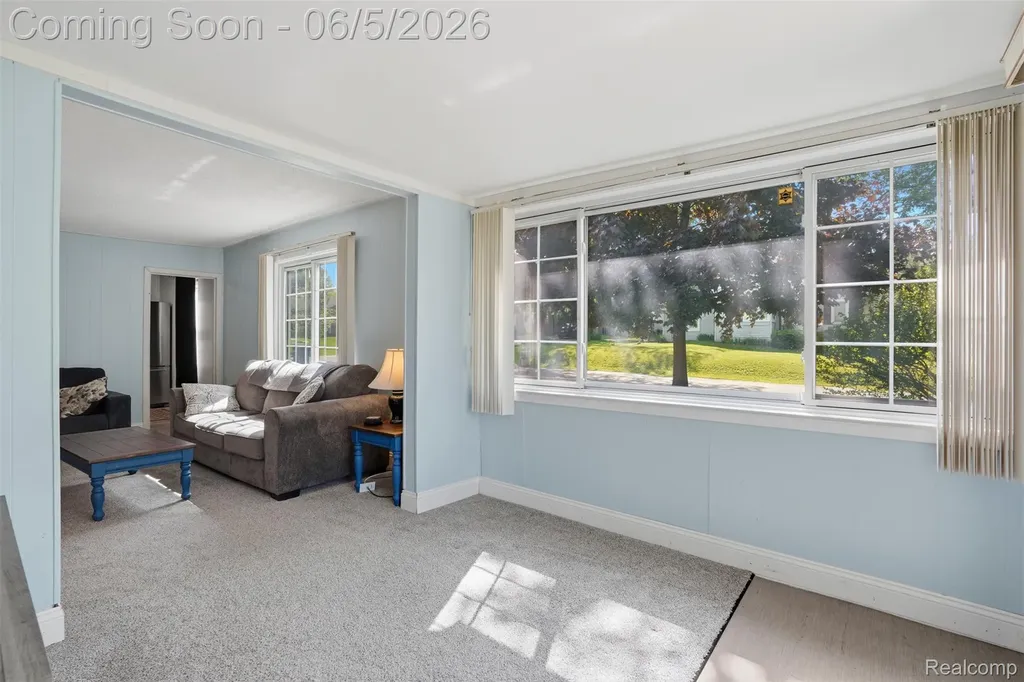 7085 Colony Drive West Bloomfield Charter Township MI 48323