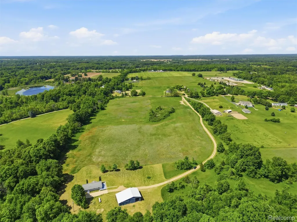 12121 Ladd Road Norvell Township MI 49230