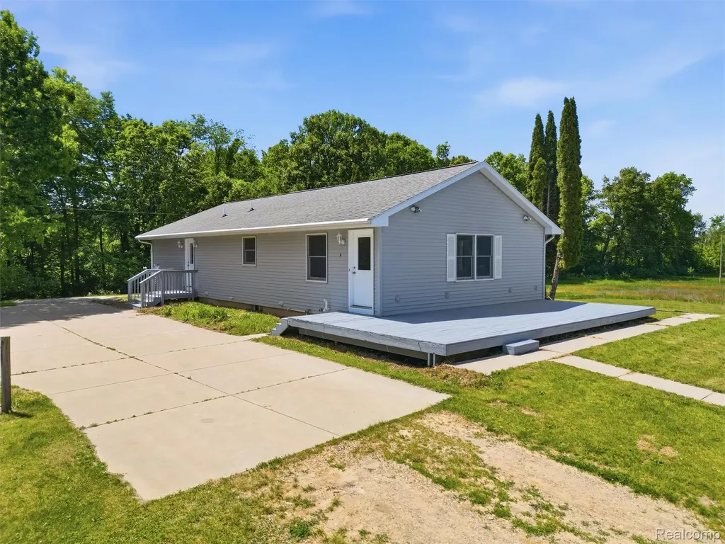 12121 Ladd Road Norvell Township MI 49230