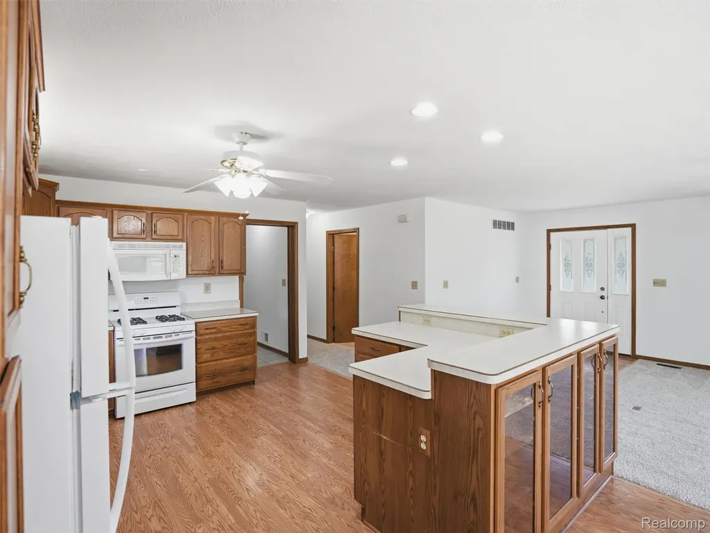 12121 Ladd Road Norvell Township MI 49230
