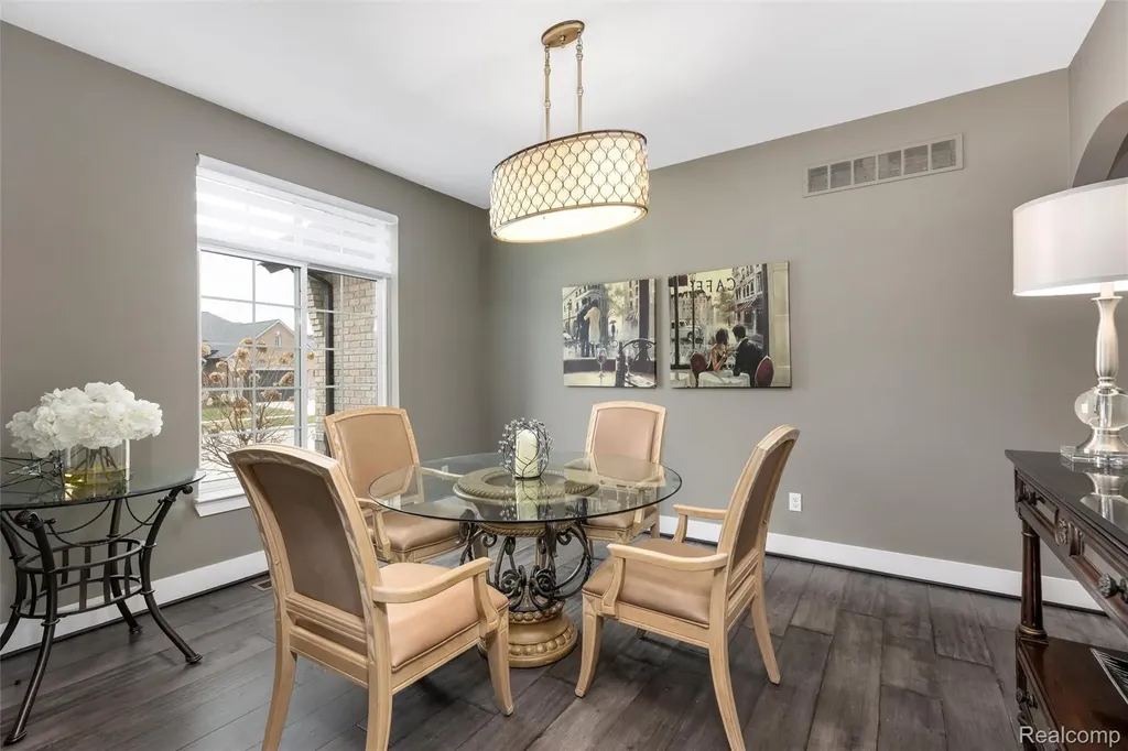 21924 E Majestic Drive Macomb Township MI 48044