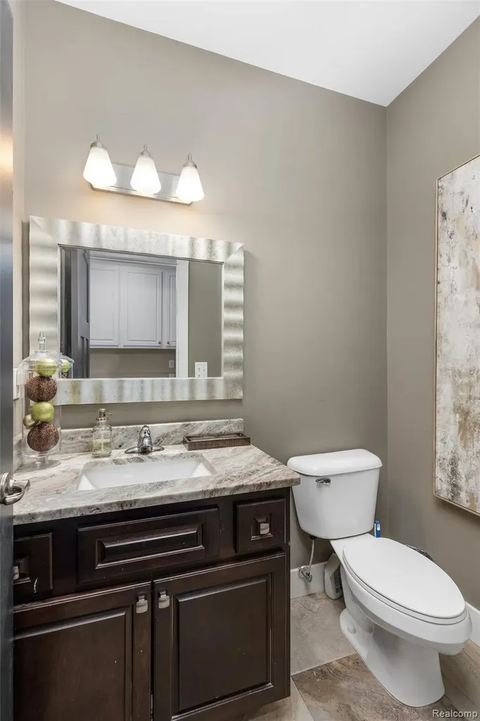 21924 E Majestic Drive Macomb Township MI 48044