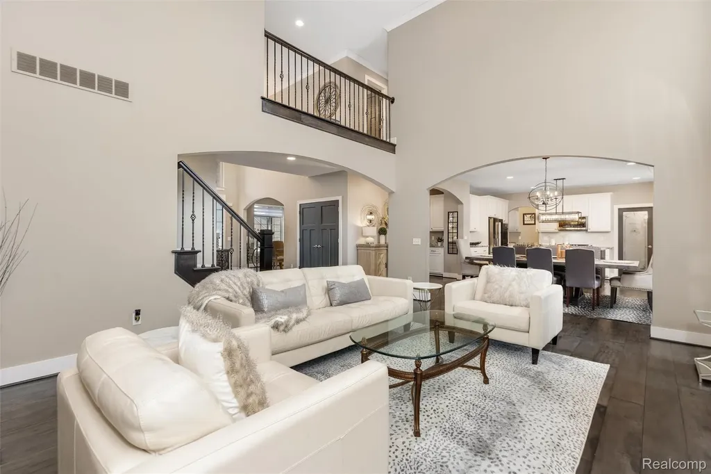 21924 E Majestic Drive Macomb Township MI 48044