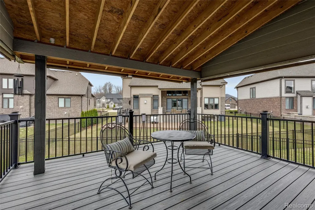 21924 E Majestic Drive Macomb Township MI 48044