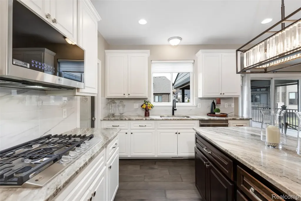 21924 E Majestic Drive Macomb Township MI 48044