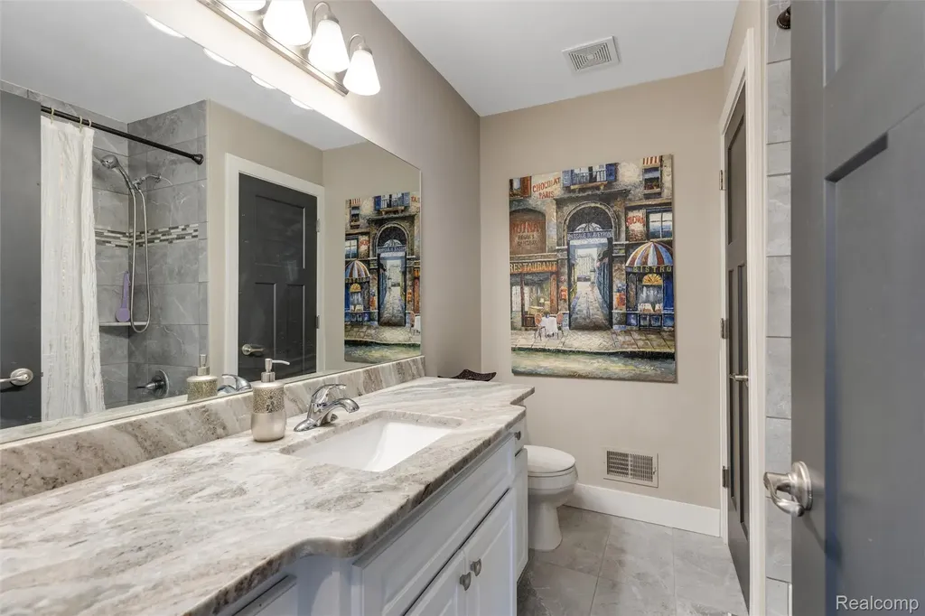 21924 E Majestic Drive Macomb Township MI 48044