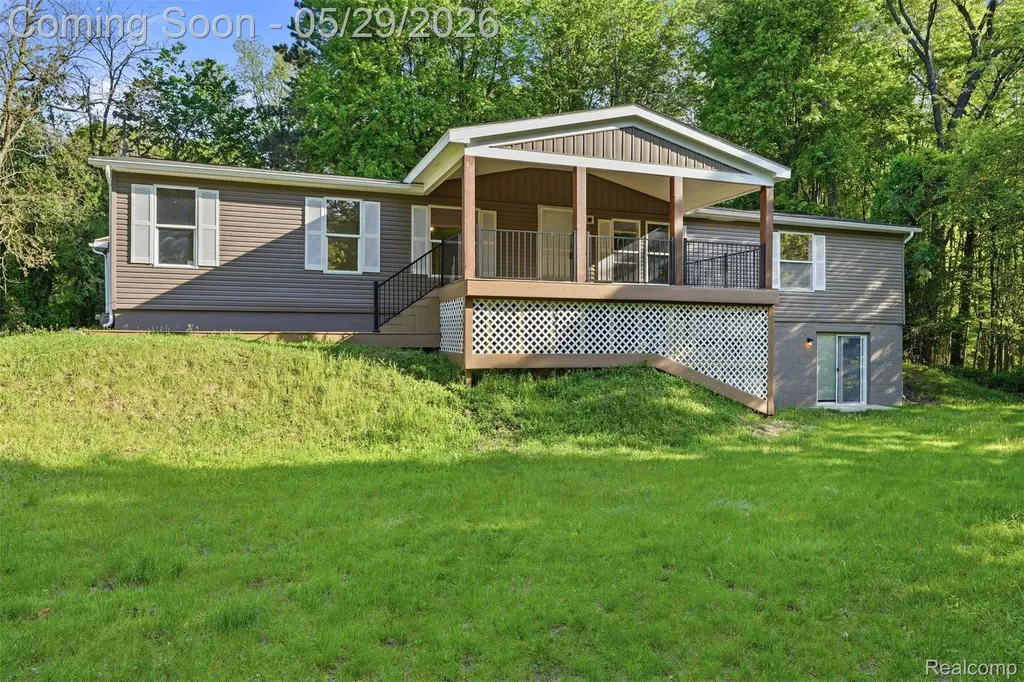 3432 Stanton Road Oxford Charter Township MI 48371