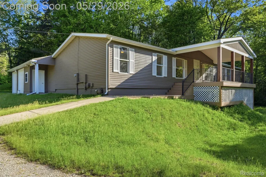 3432 Stanton Road Oxford Charter Township MI 48371