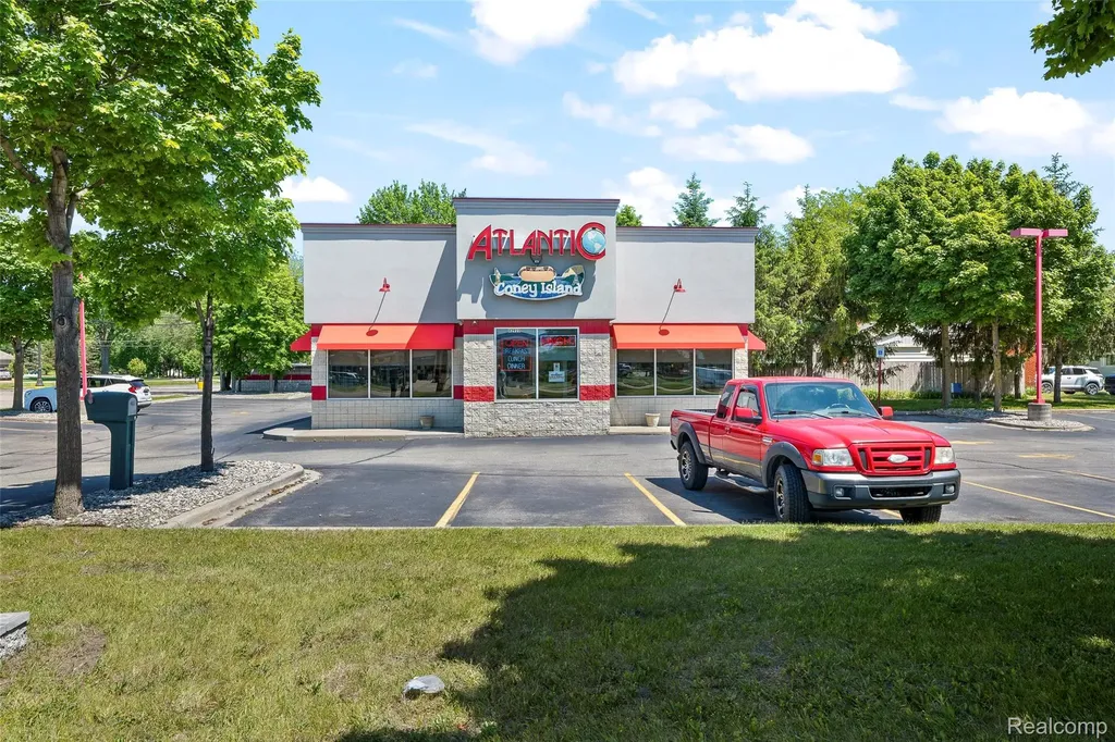 42922 Van Dyke Avenue Sterling Heights City MI 48314