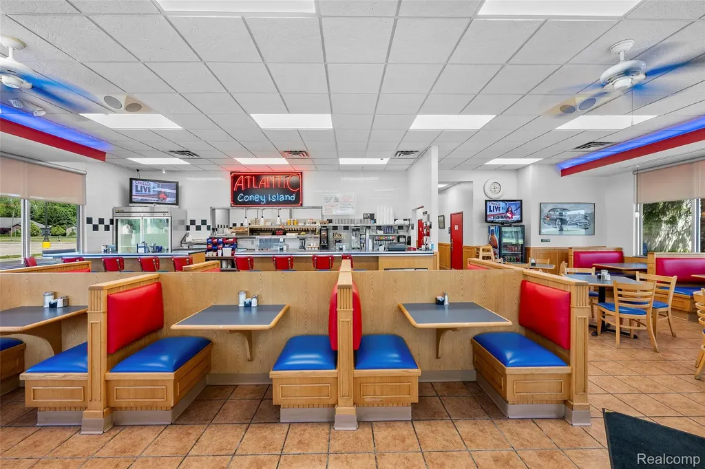 42922 Van Dyke Avenue Sterling Heights City MI 48314