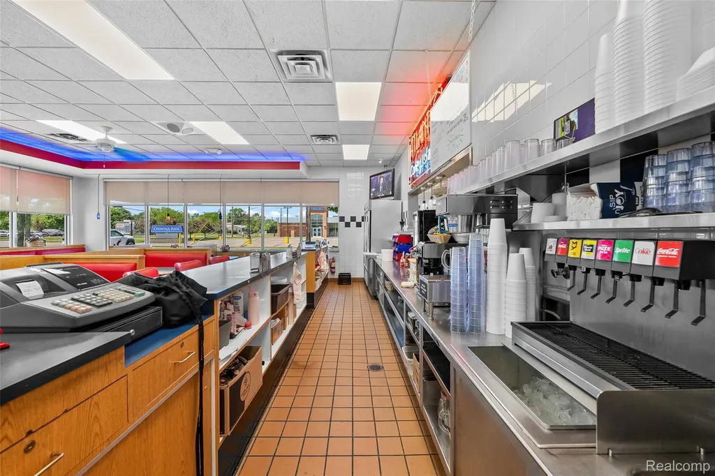 42922 Van Dyke Avenue Sterling Heights City MI 48314