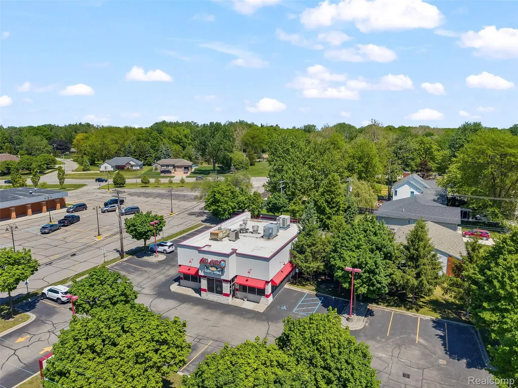 42922 Van Dyke Avenue Sterling Heights City MI 48314