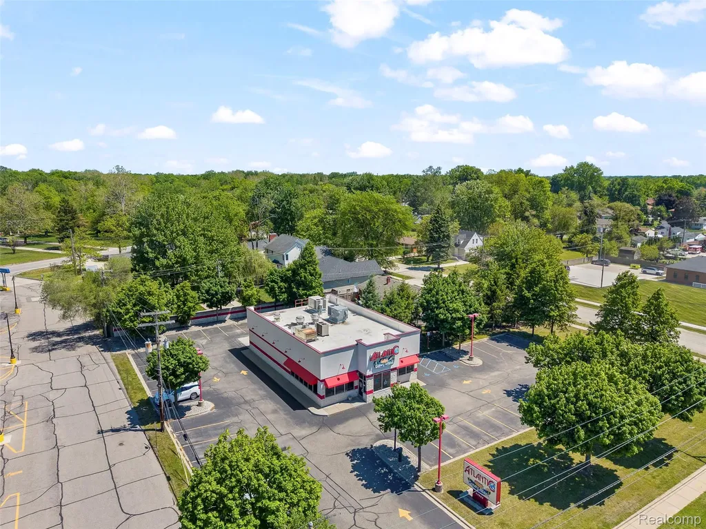 42922 Van Dyke Avenue Sterling Heights City MI 48314